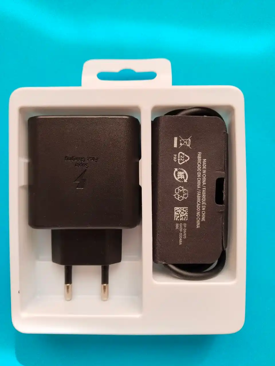 Samsung 45W PD Adapter – мощное и безопасное зарядное устройство