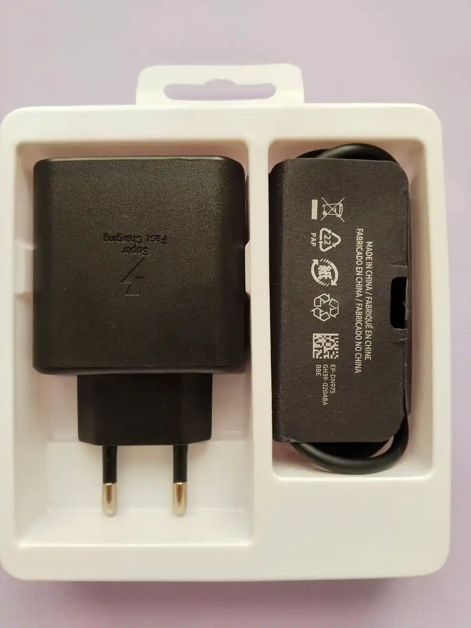 Samsung 45W PD Adapter – мощное и безопасное зарядное устройство
