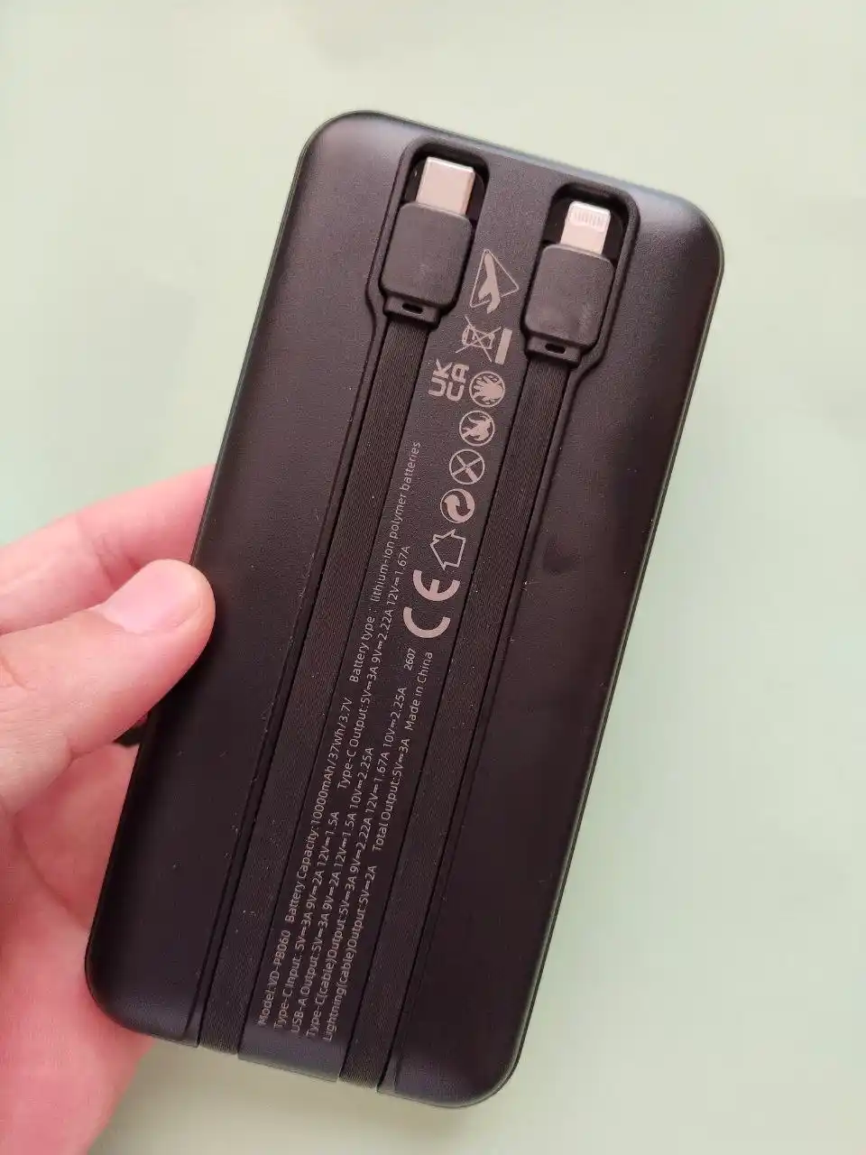 Power Bank 20000mA 22W tezkor quvvat bilan tashqi akkumulyatori +2 kabel bilan