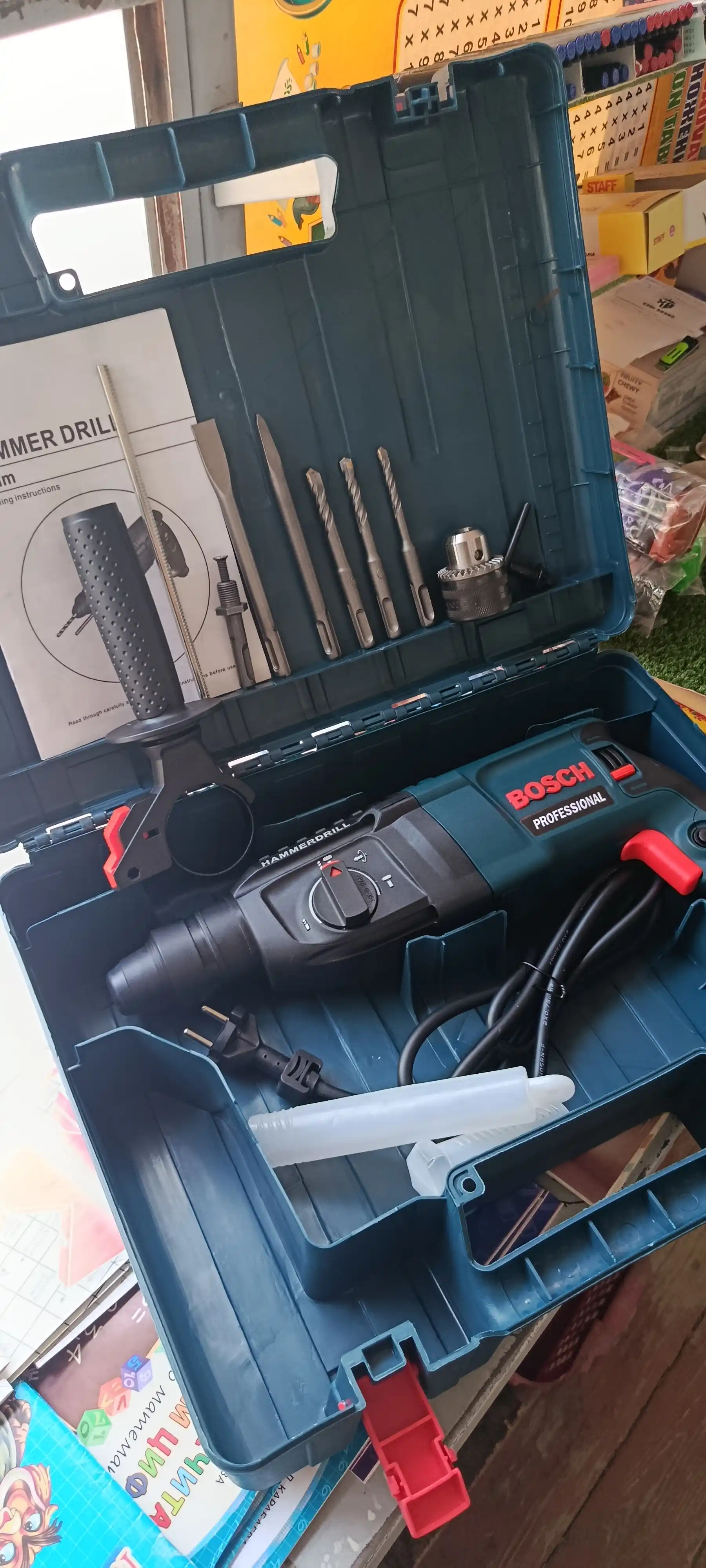 Perforator professionalni RH 2-26, 1300 wt
