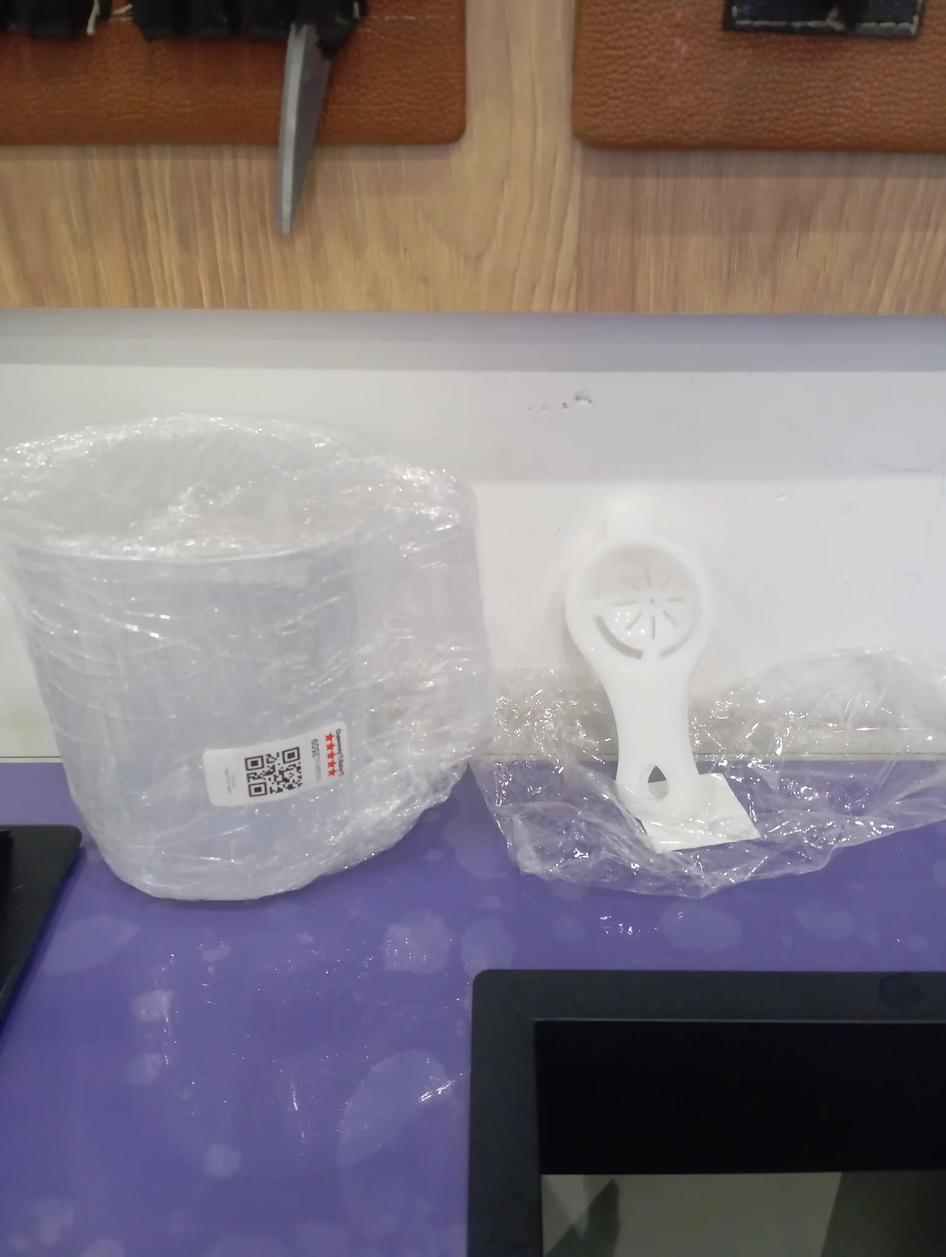 Plastik o‘lchov ko‘zasi, o‘lchov stakan, ko‘za