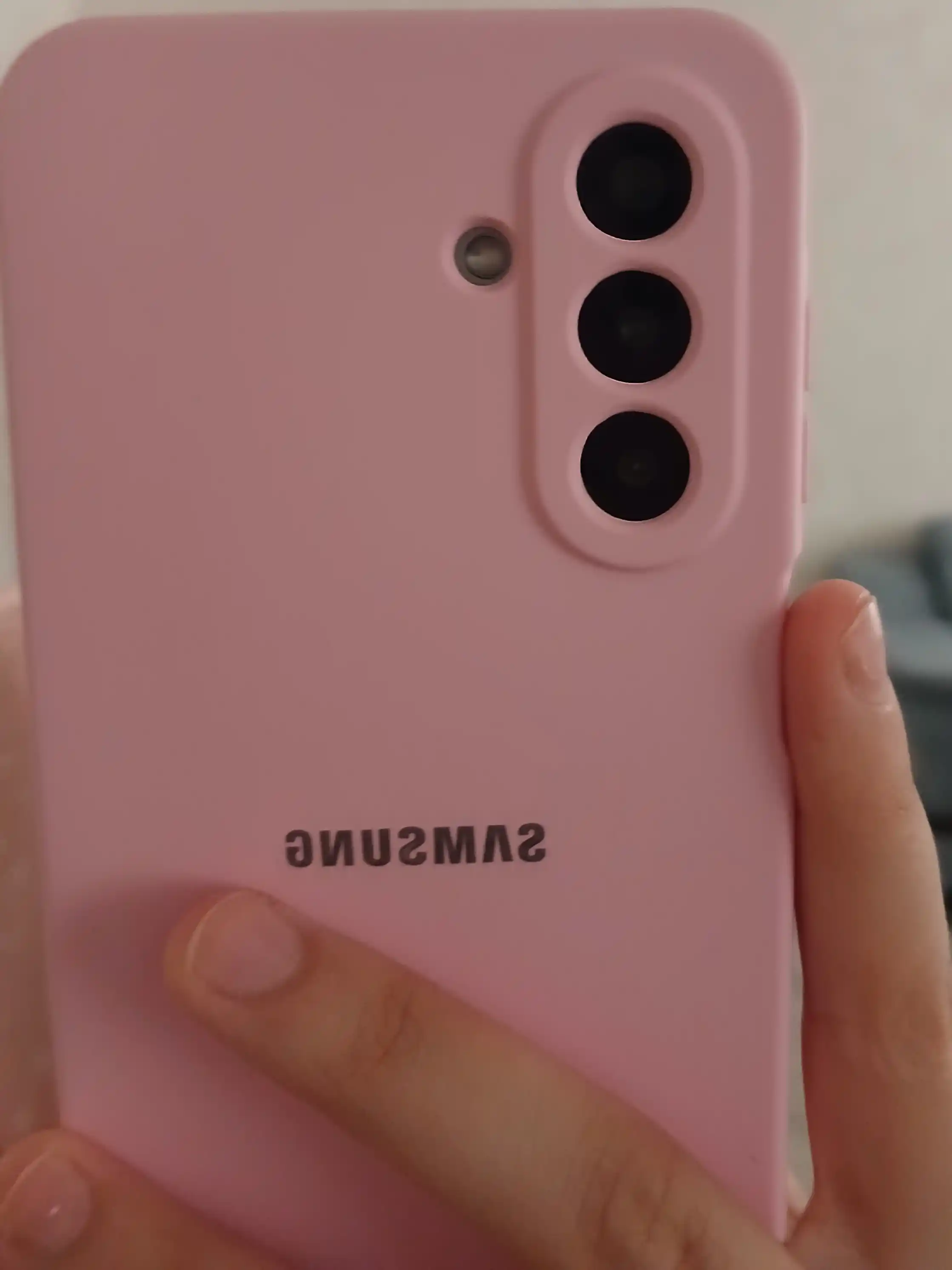 Samsung A17, A18, F17, M17, A26, uchun, zarbaga qarshi g‘ilof