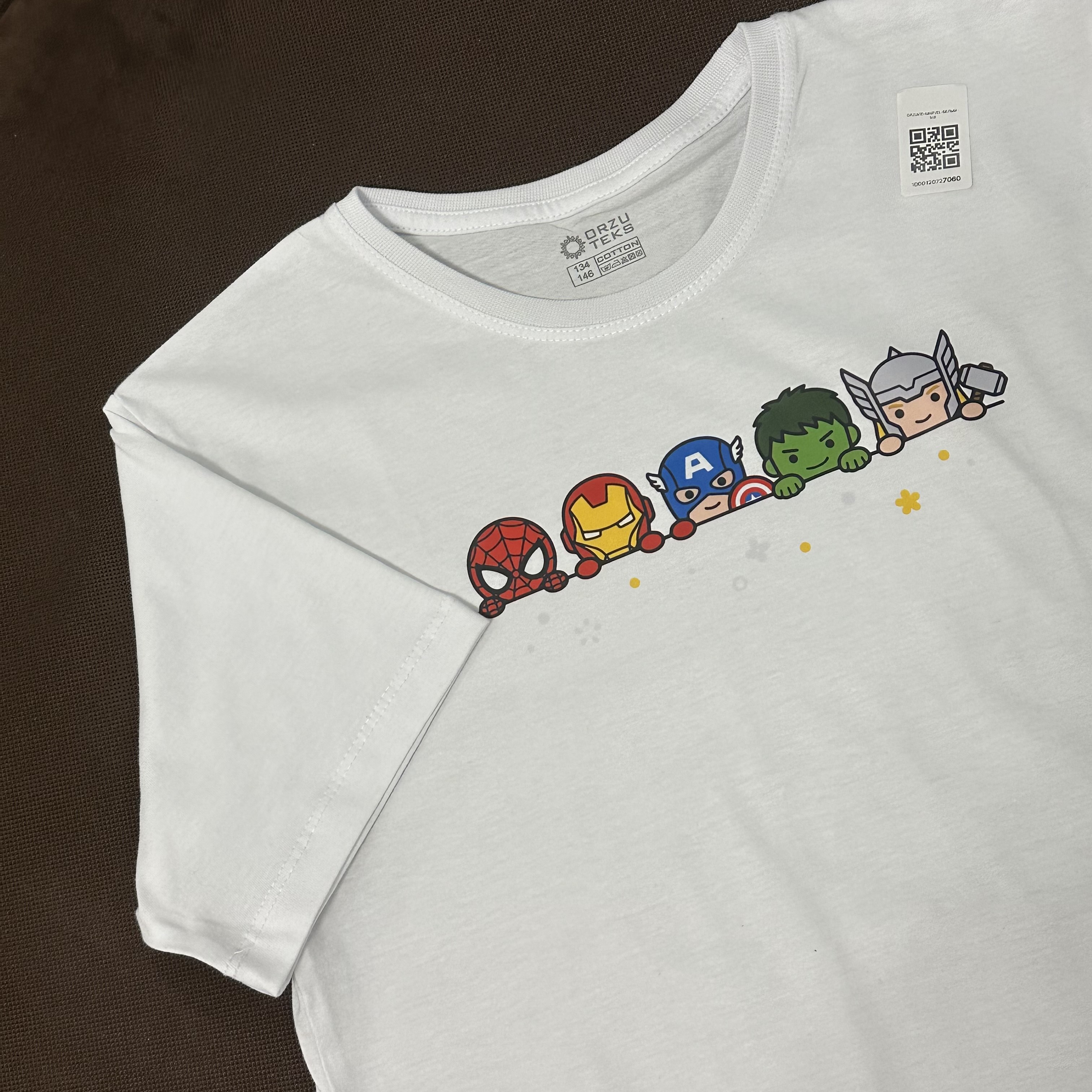 O‘g‘il bolalar va qizlar uchun Marvel printli paxta futbolka, ORZU-TEKS