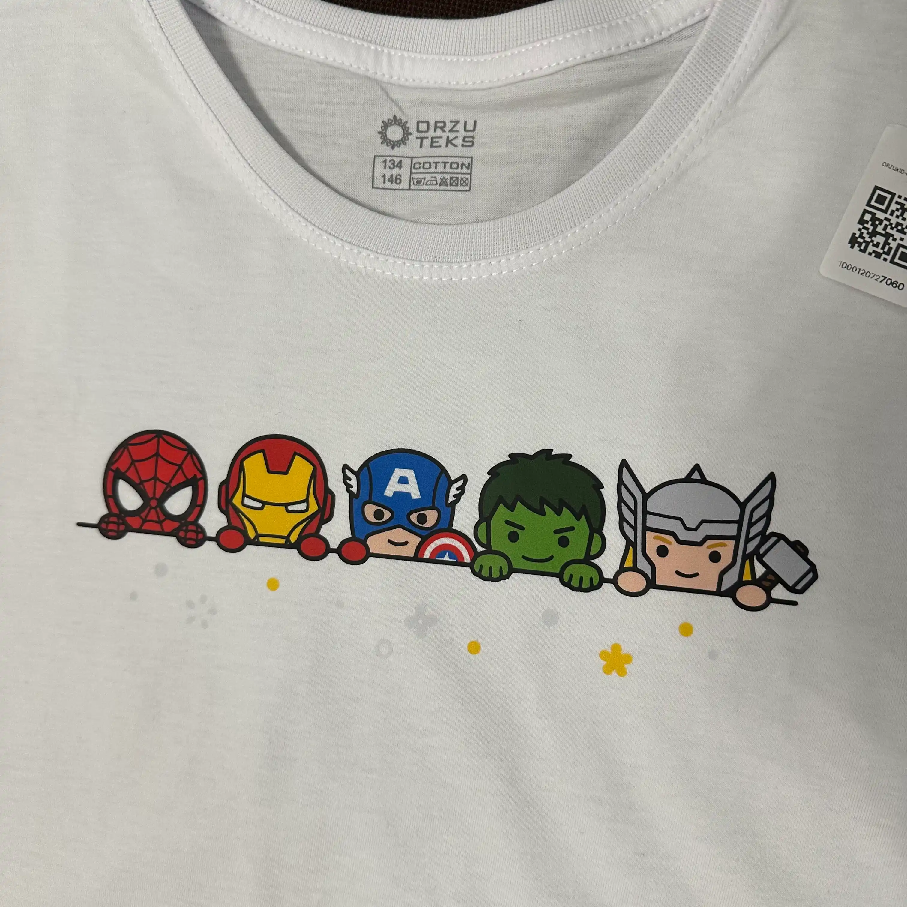 O‘g‘il bolalar va qizlar uchun Marvel printli paxta futbolka, ORZU-TEKS