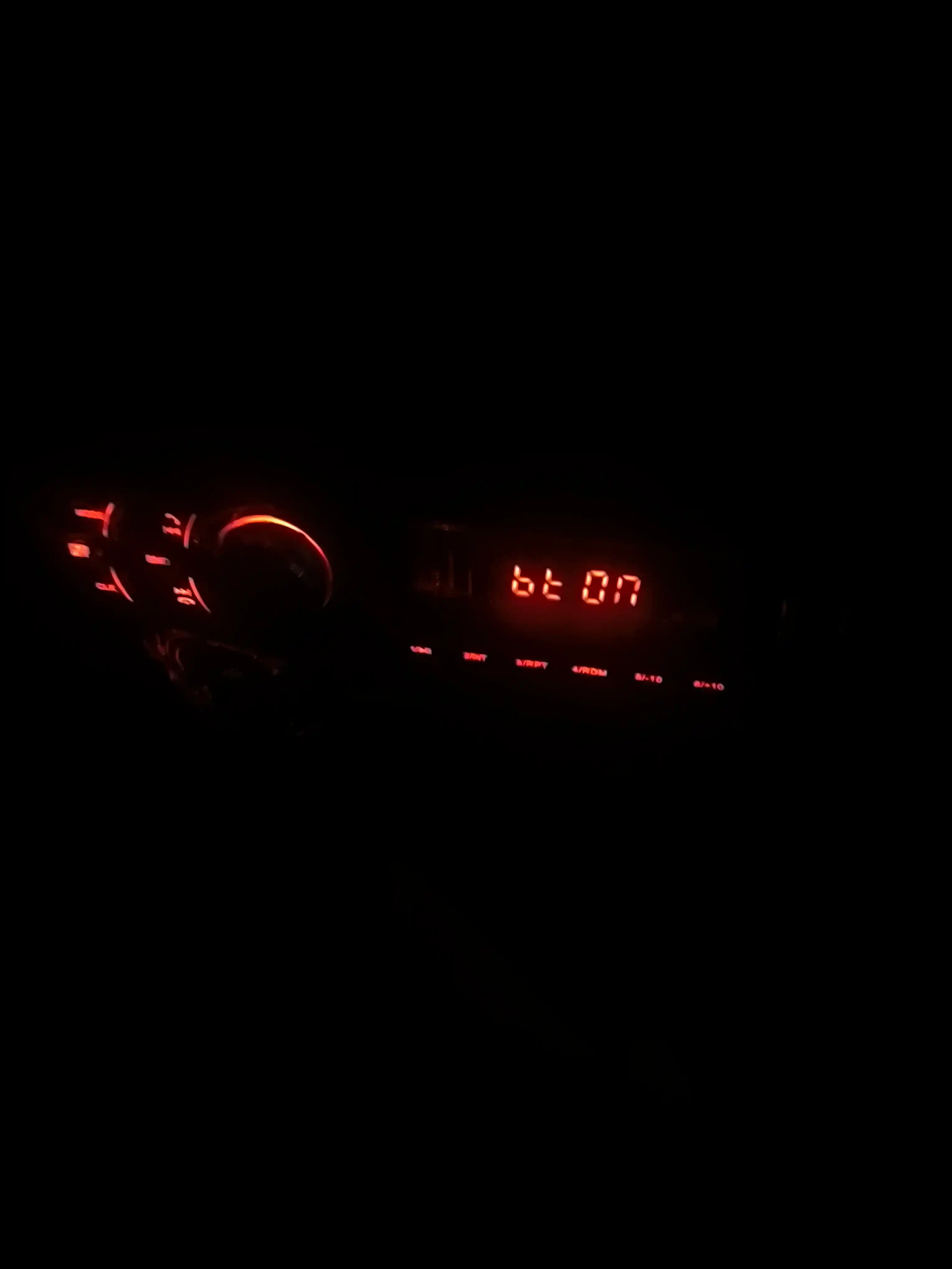Avtomagnitola 920, avtomobil uchun radio magnitafon