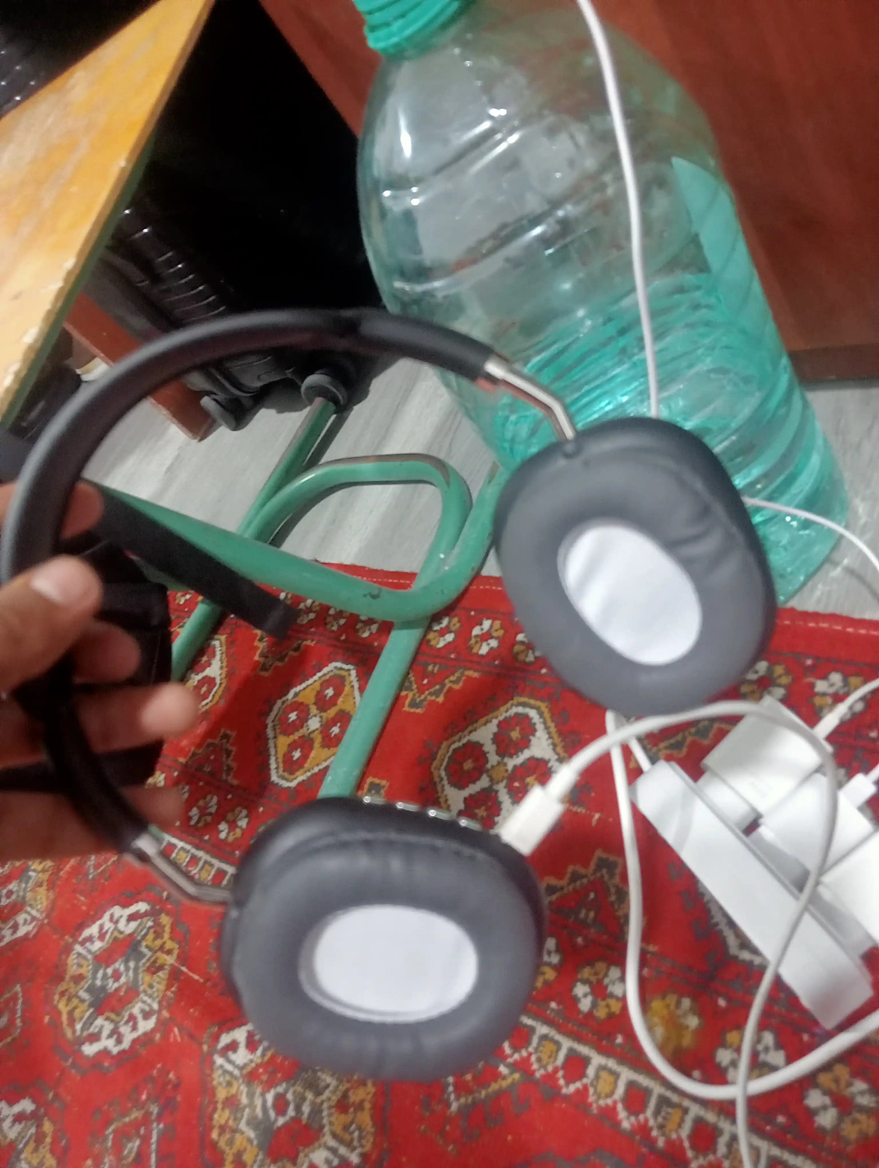 Simsiz Bluetooth P9 quloqchinlari mikrofon bilan 100 A MAX,quloqchin
