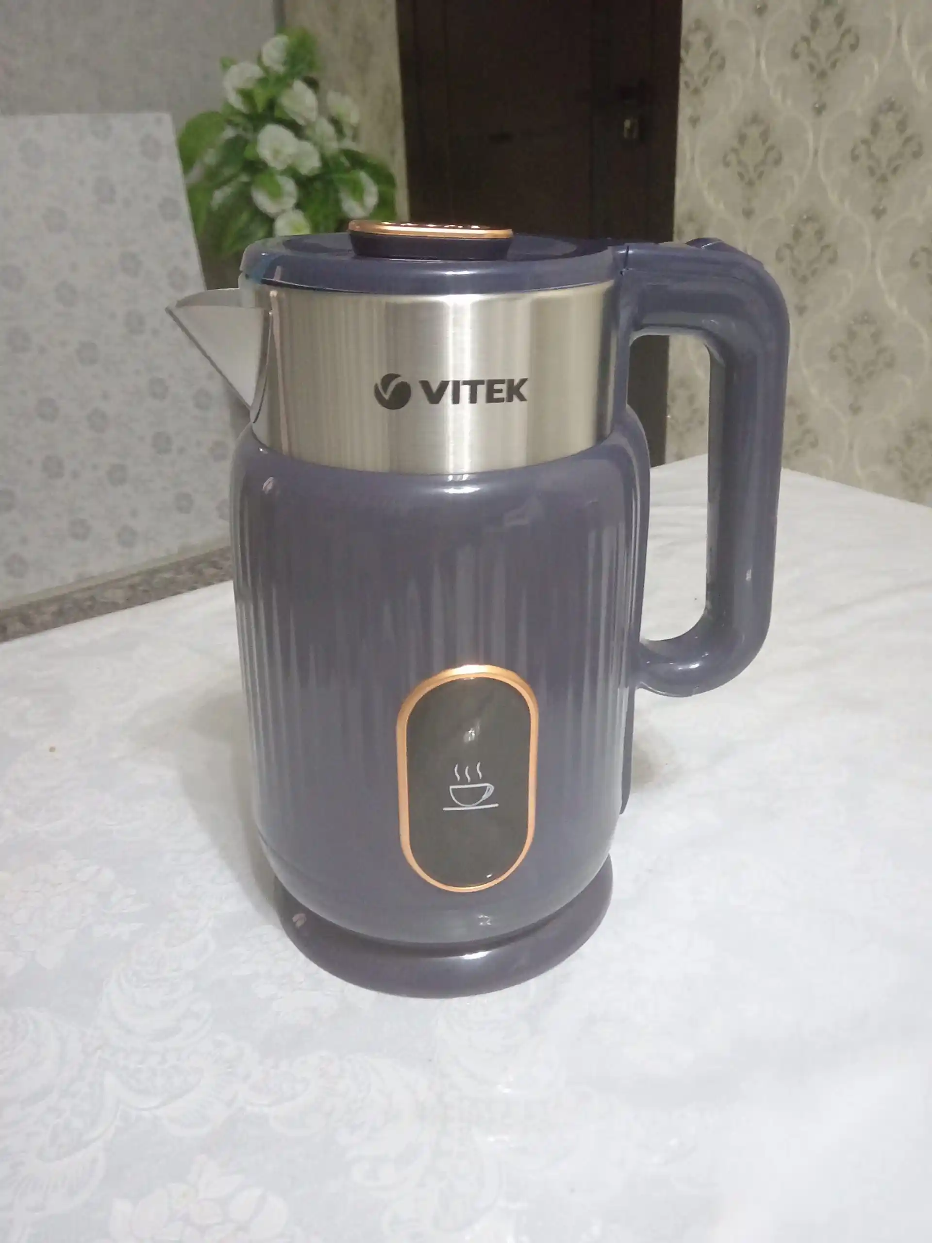 Elektr choynak Tefal 2.5L — 1800W quvvat, tez qizish va zamonaviy dizayn!
