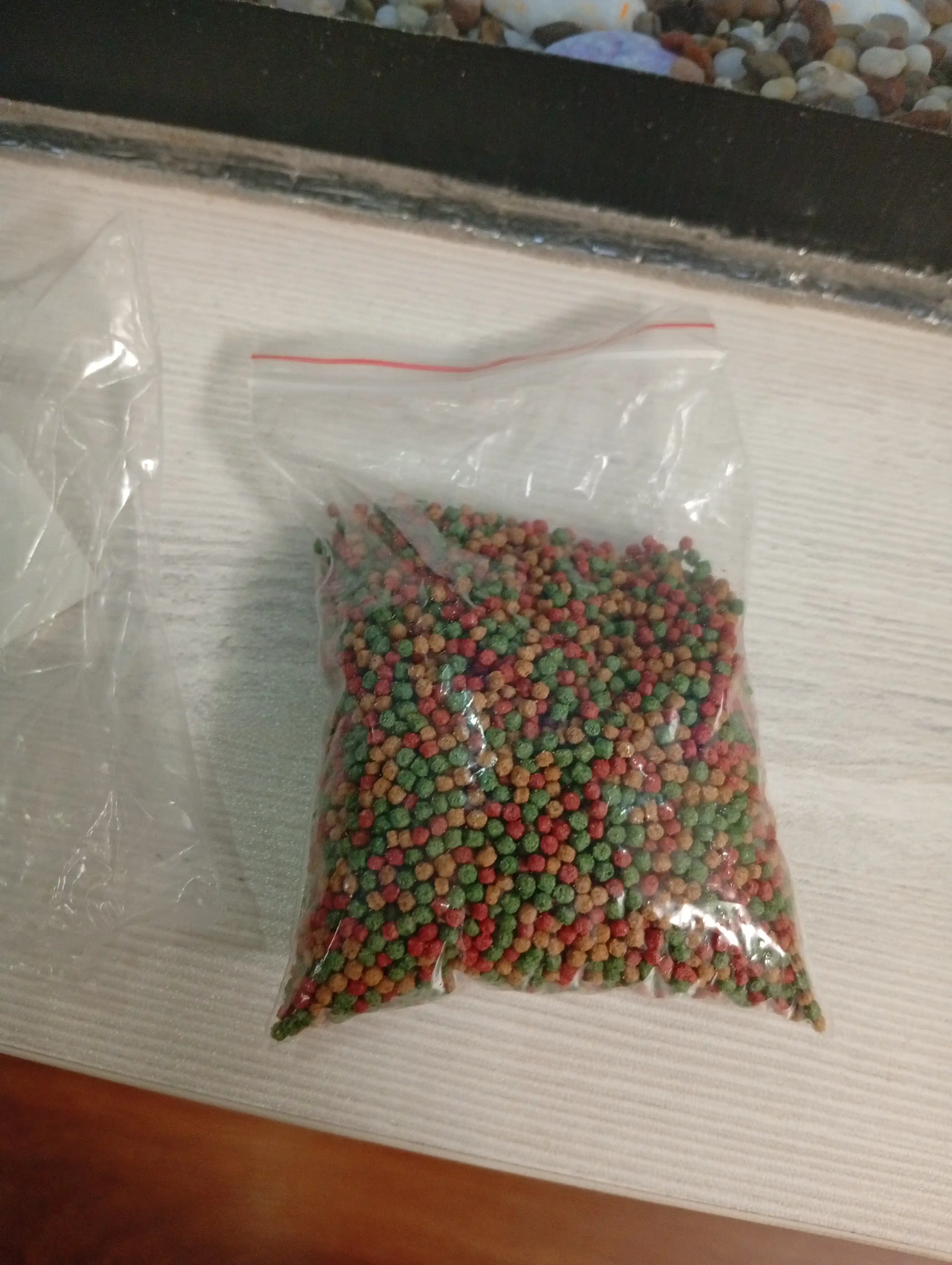 Koi va Oranda hovuz baliqlari uchun ozuqa - granulalar, 25 g