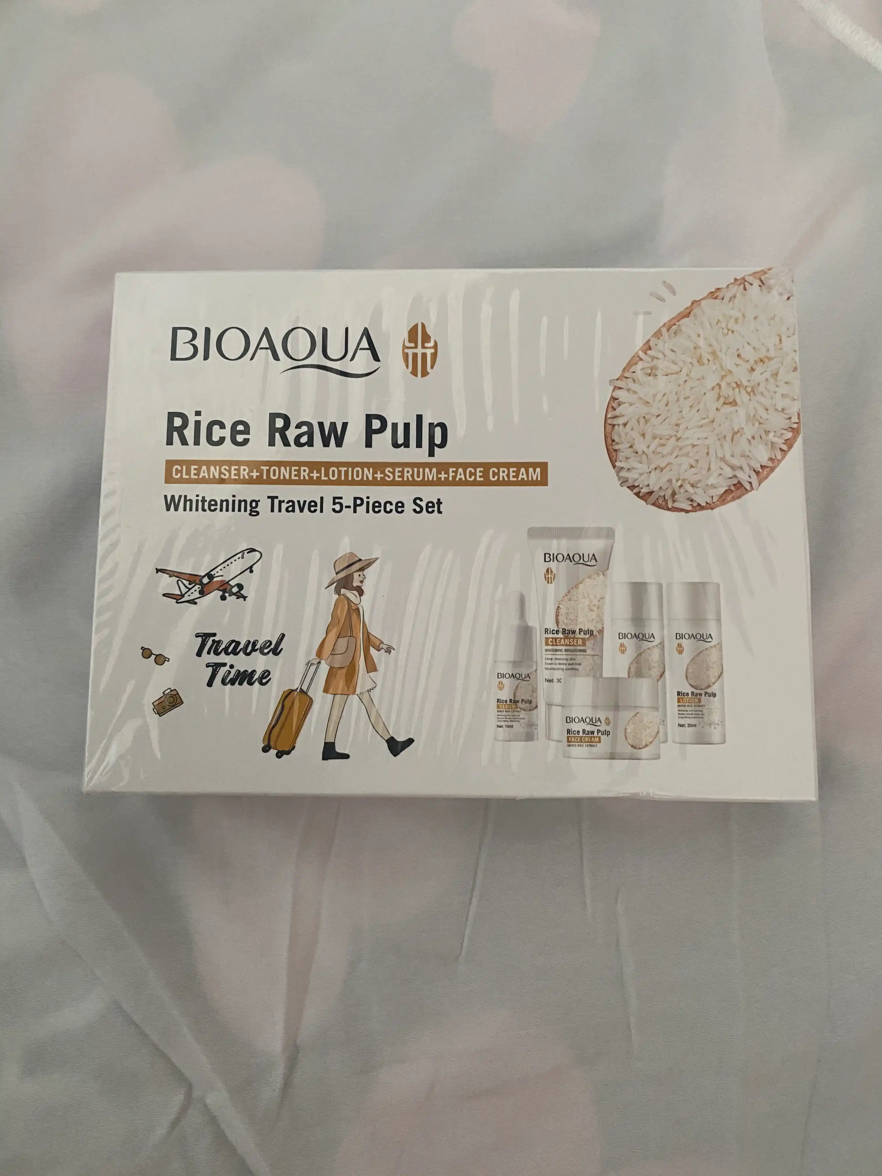 Yuzni parvarishi uchun mini to'plam Bioaqua 5 tasi 1 da, qarishga qarshi, guruch ekstrakti