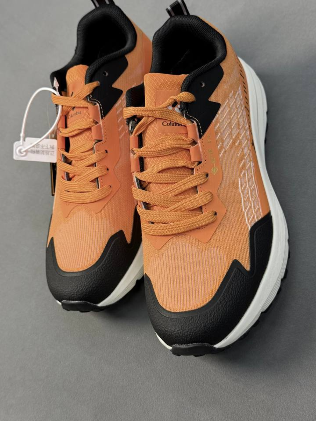Kolumbiya GORE-TEX erkaklar krossovkasi, Vetnamda ishlab chiqarilgan, o‘lchamlari 40-44