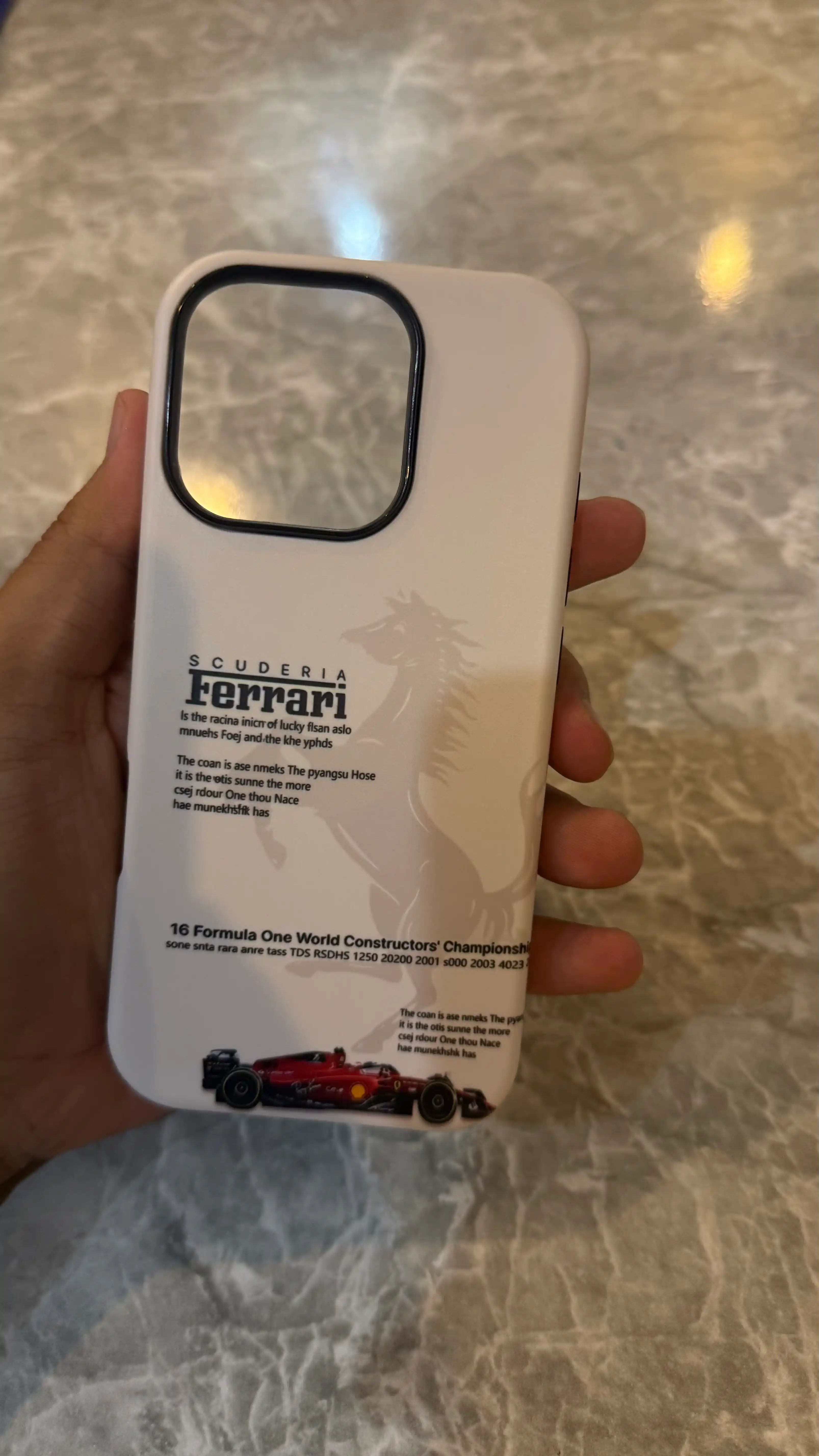 Матовый чехол для iPhone в стиле Ferrari Soul