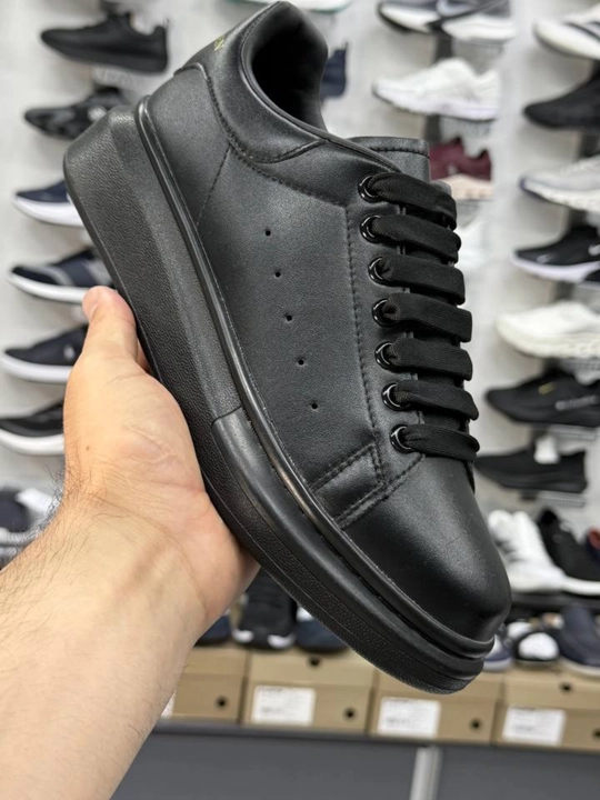 Alexander McQueen erkaklar krossovkasi, Made in Vietnam, 40–44 - 