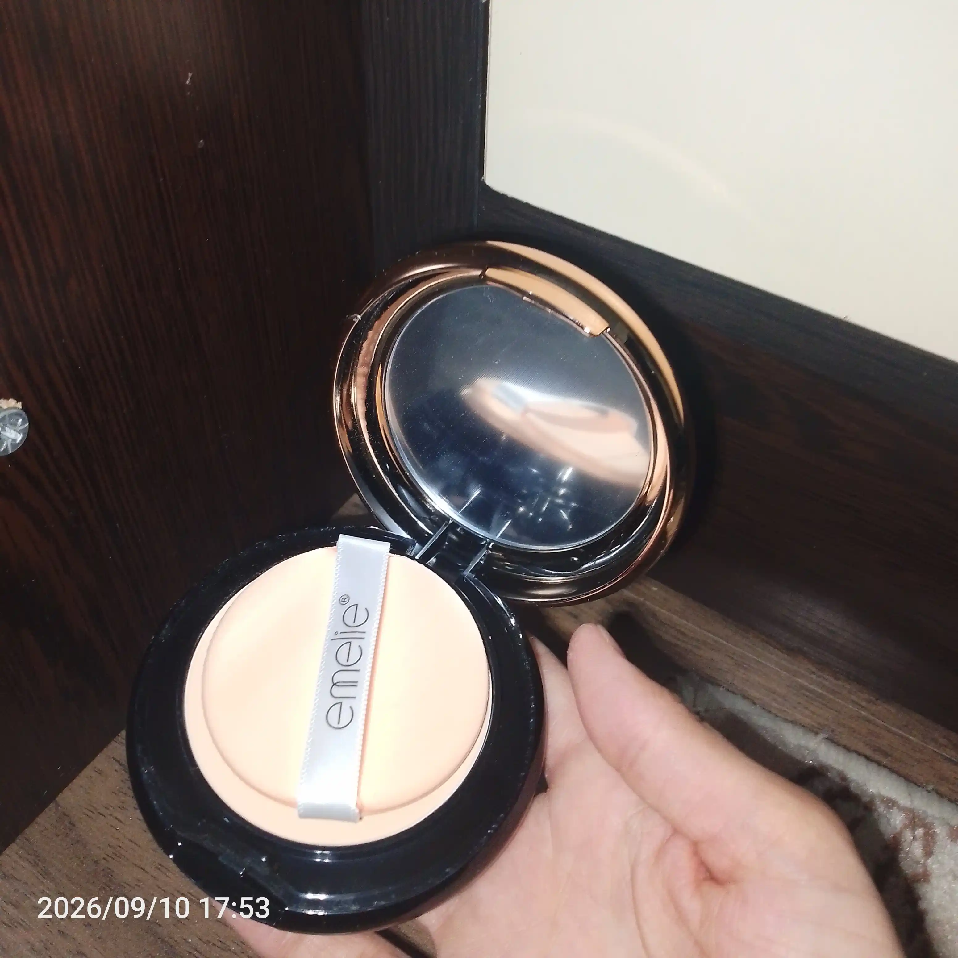 Пудра для лица Emelie BB/HD компактная Matte Powder, SPF, матовая, стойкая