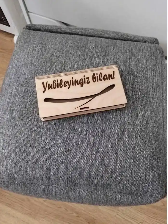 Pul uchun sovg'a konverti