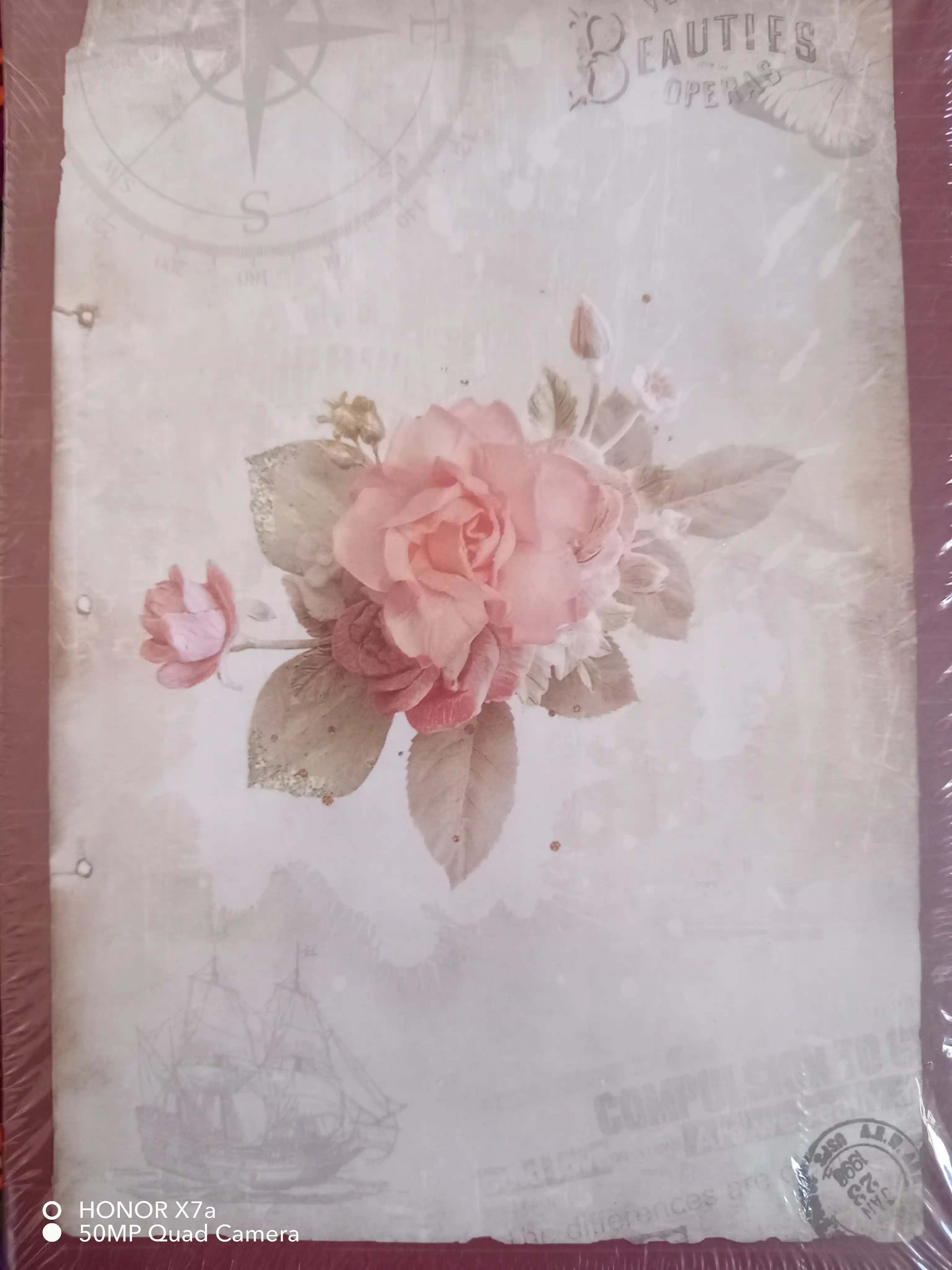 Блокнот в стилях Retro, Travel, Flowers, Love, Nature