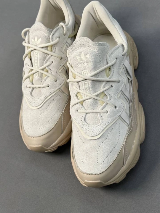 Erkaklar uchun Adidas krossovkalari, Xitoyda ishlab chiqarilgan, o‘lchamlari 40-44