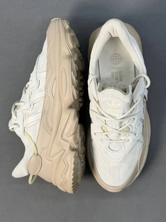 Adidas erkaklar krossovkasi, Made in China, 40–44 razmer - 