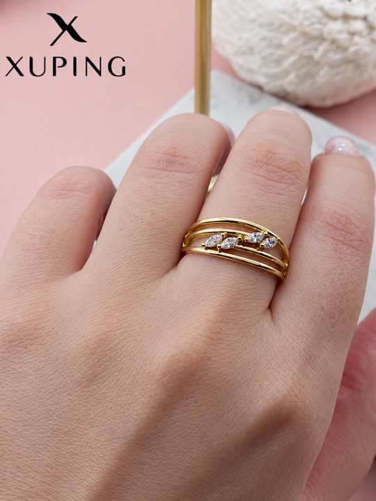 Xuping brendining ayollar va qizlar uchun uzuklari - 