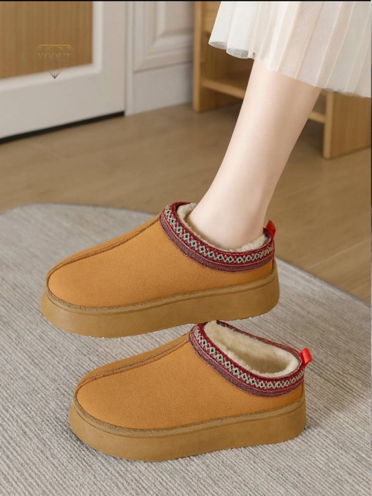 Угги женские с мехом, удобные, тёплые, классный дизайн, размер 36-40