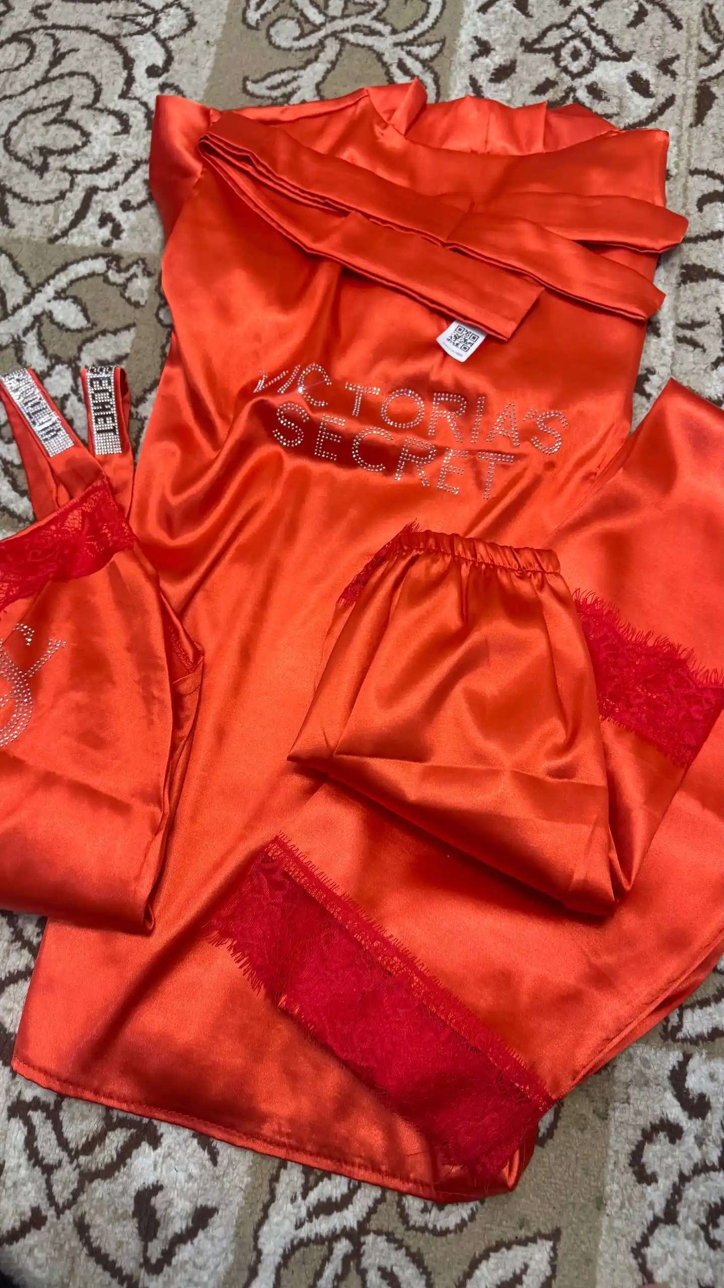 Ayollar pijamasi, qulay uy kiyimi, 4x1, 3x1 pijama, standart o‘lcham
