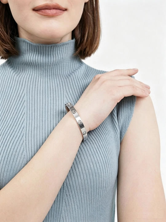 Браслет из нержавеющей стали в стиле Cartier