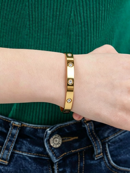 Браслет из нержавеющей стали в стиле Cartier