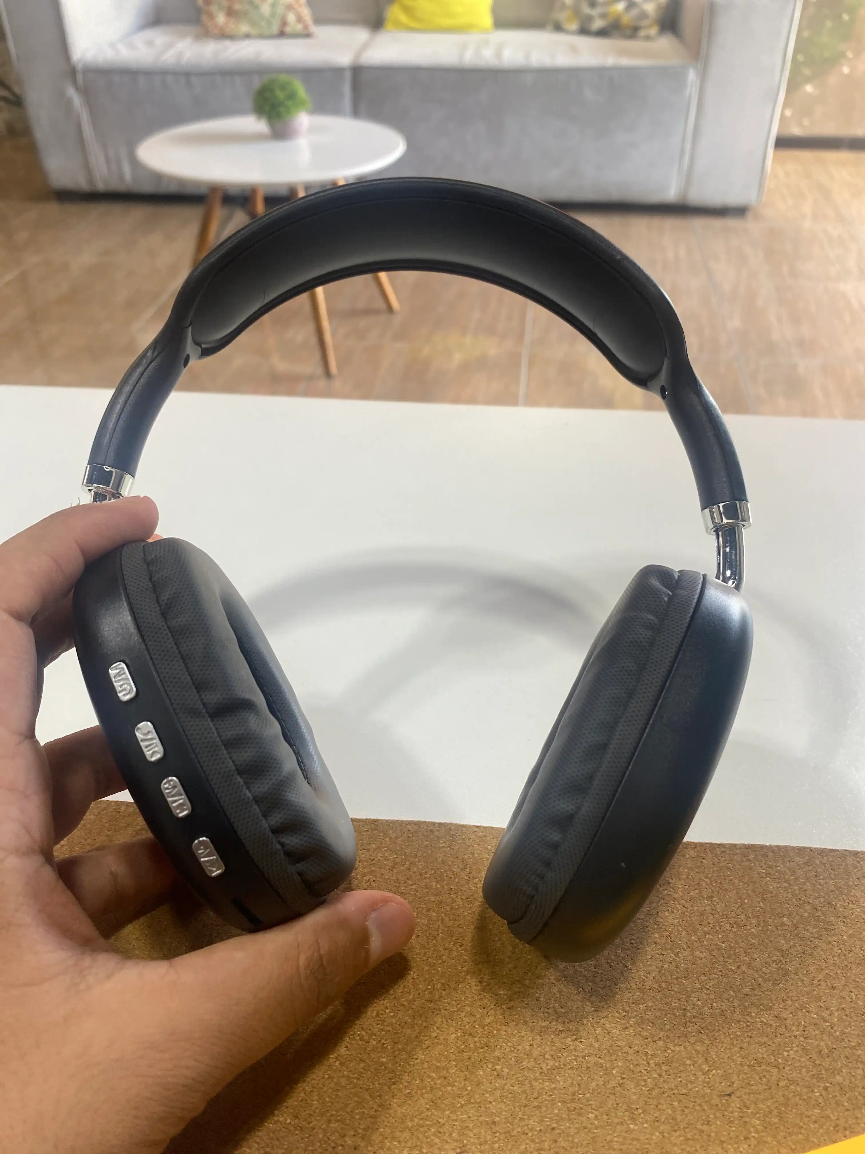 Simsiz Bluetooth quloqchinlar P9, mikrofonli, to'liq o'lchamli