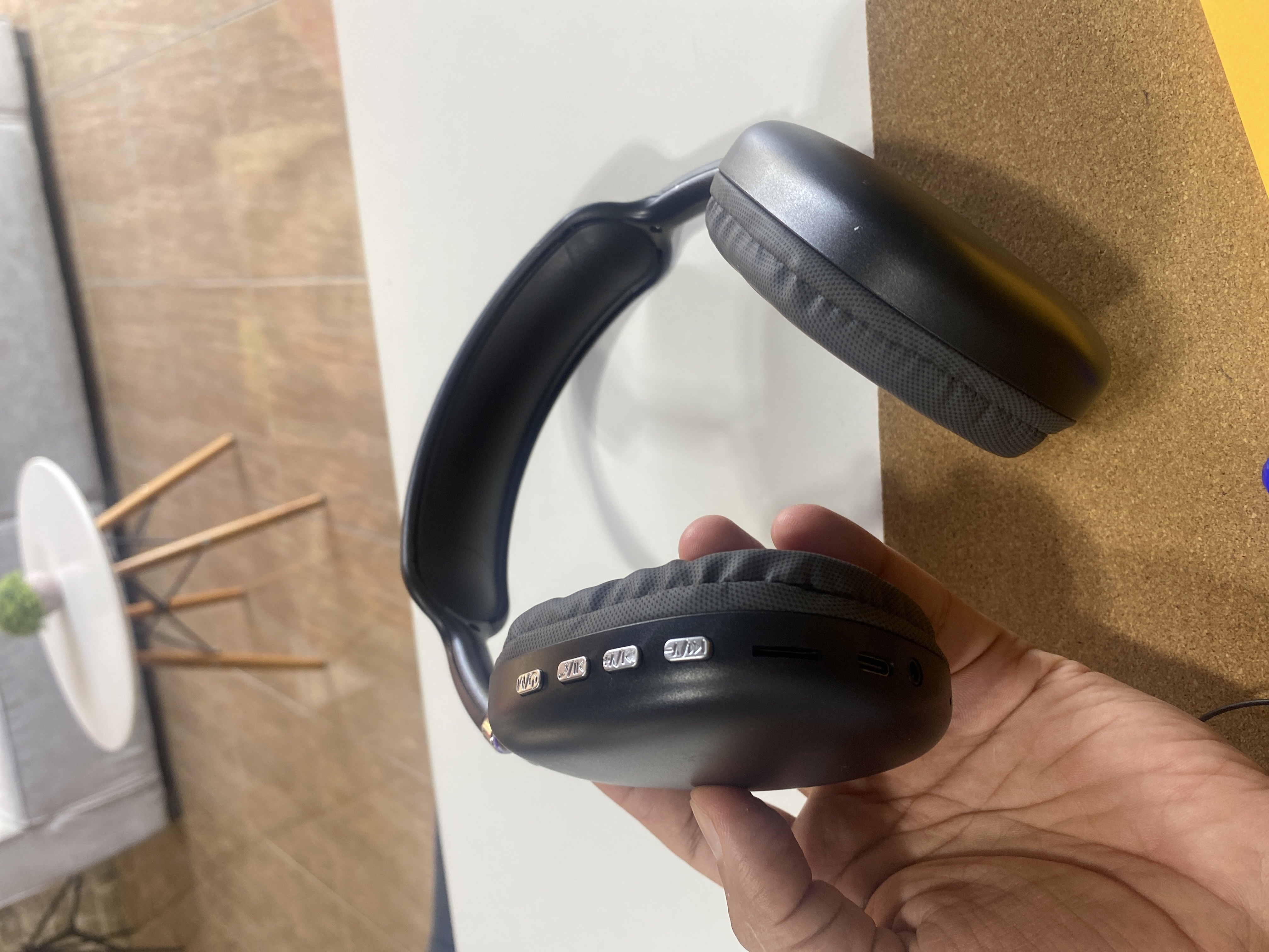 Simsiz Bluetooth quloqchinlar P9, mikrofonli, to'liq o'lchamli