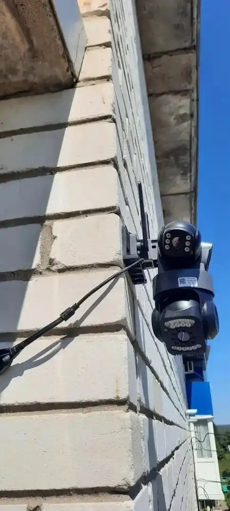Камера наблюдения с SIM-картой 4G, поворот на 360°, ночное видение, управление по телефону