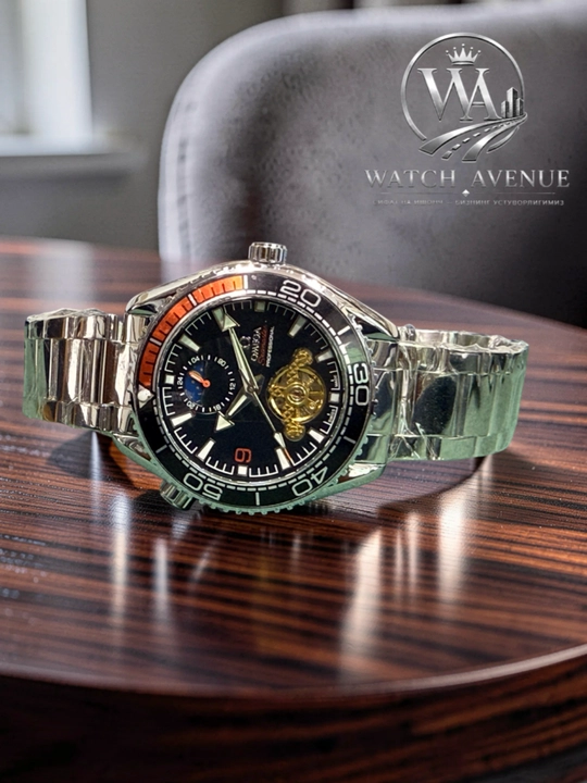 Omega Seamaster Planet Ocean — мужские часы с открытым механизмом