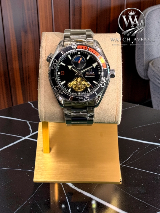 Omega Seamaster Planet Ocean — мужские часы с открытым механизмом