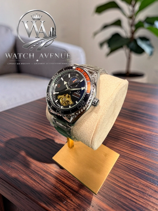 Omega Seamaster Planet Ocean — мужские часы с открытым механизмом