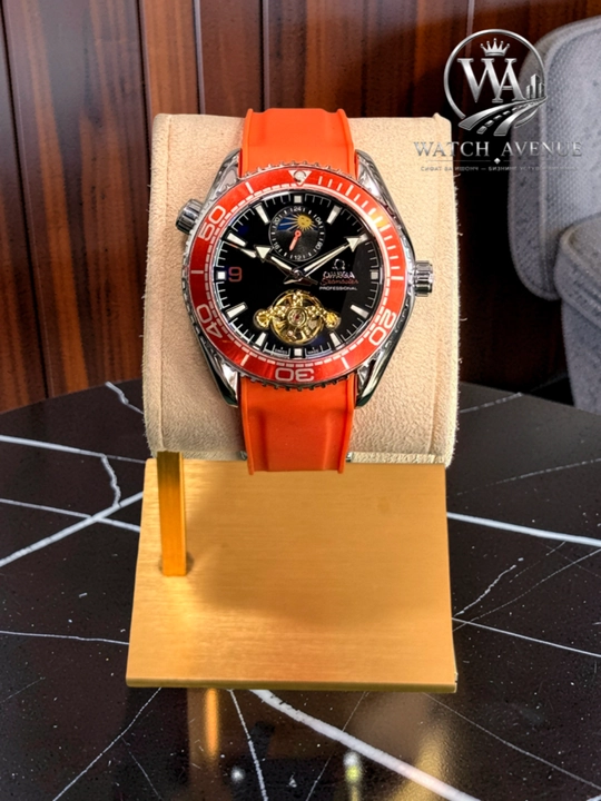 Omega Seamaster Planet Ocean — мужские часы с открытым механизмом