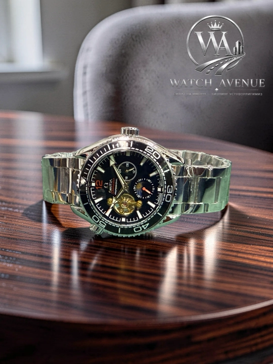 Omega Seamaster Planet Ocean — мужские часы с открытым механизмом