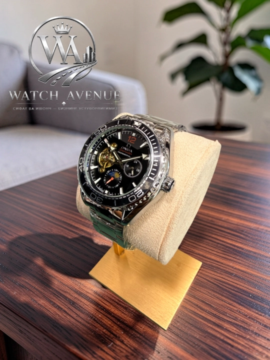 Omega Seamaster Planet Ocean — мужские часы с открытым механизмом