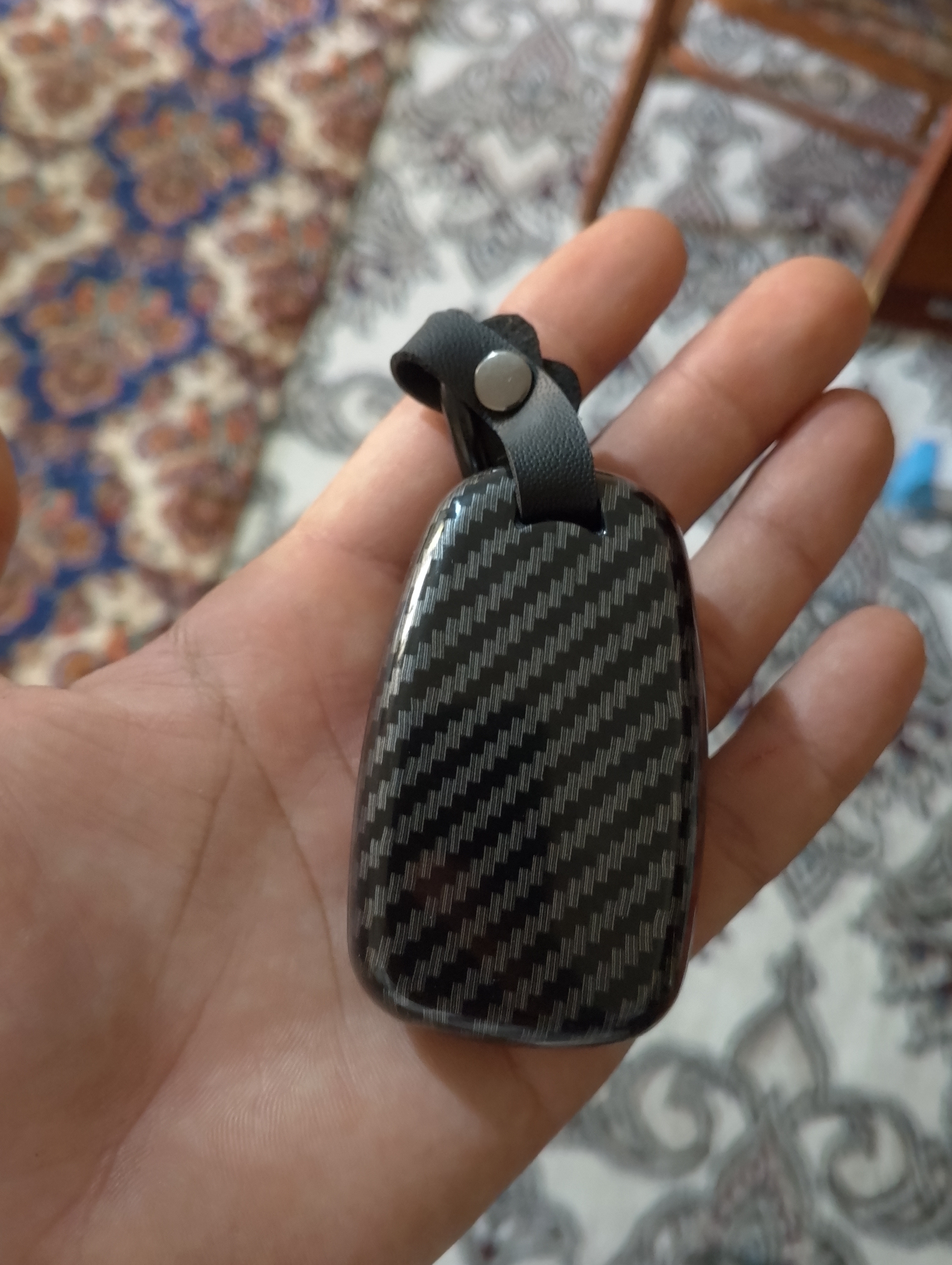 G'ilof Magicar Carbon Style masofadan boshqarish pulti uchun