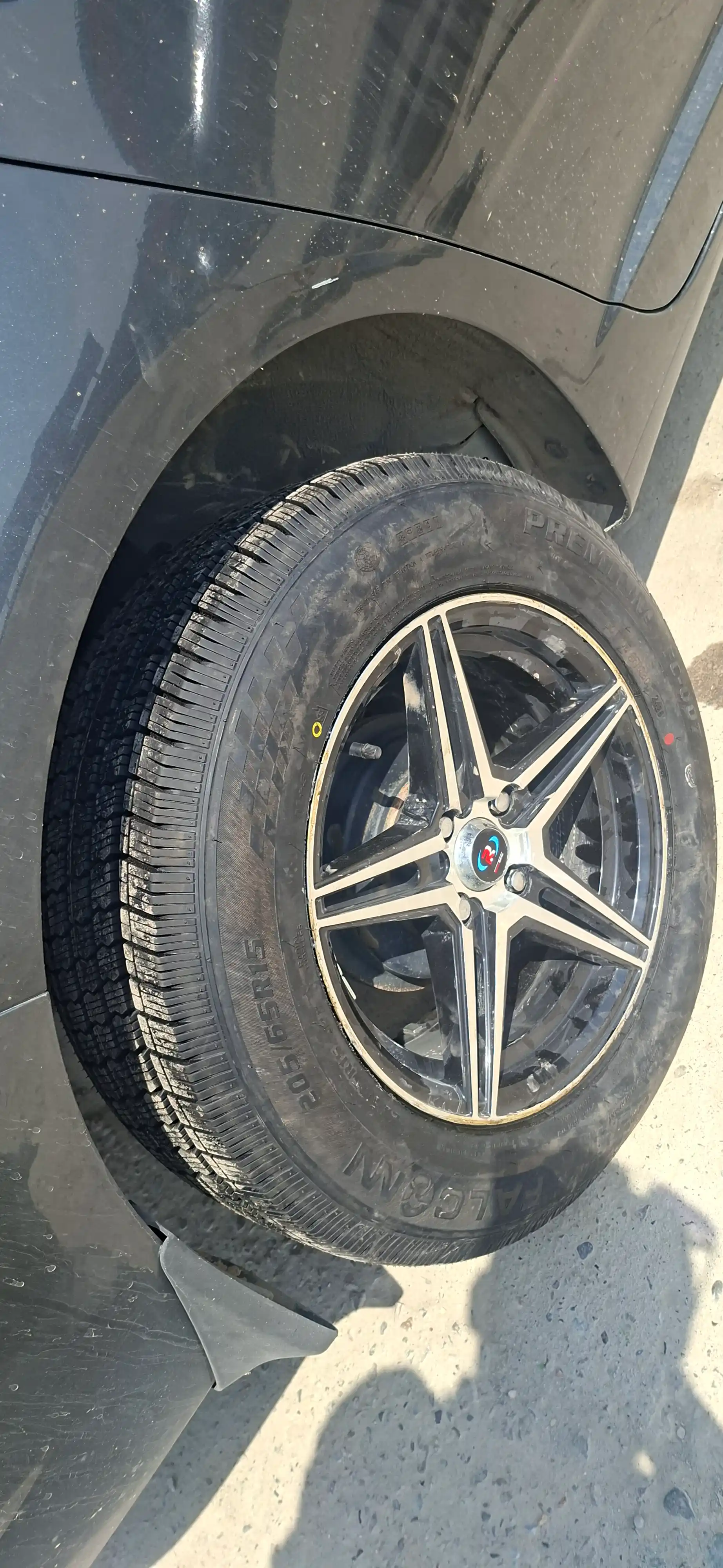 FALCON PREMIUM FC007 - всесезонная, срок службы до 100 000 км , мягкая , двусторонняя