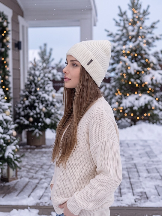 Ayollar bosh kiyimi va qizlar uchun qishki shapka Snowl Liana