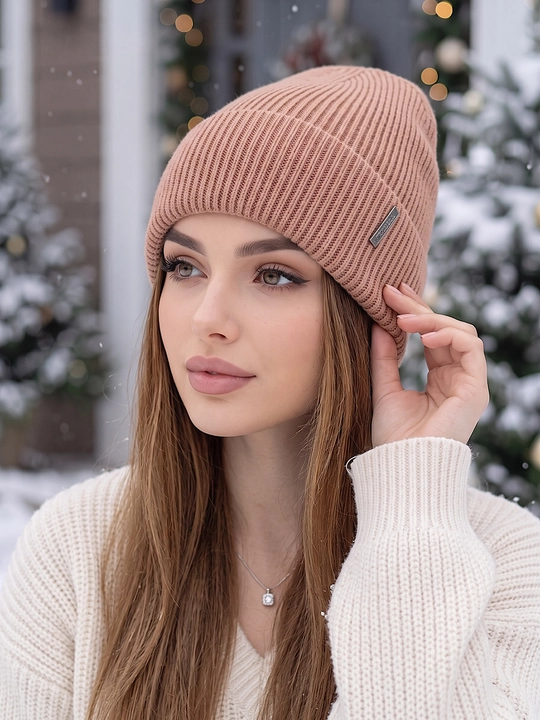 Ayollar bosh kiyimi va qizlar uchun qishki shapka Snowl Liana
