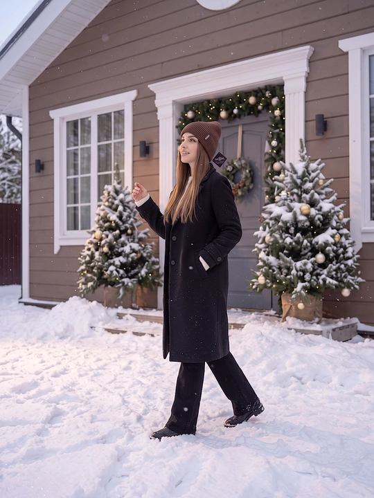 Ayollar bosh kiyimi va qizlar uchun qishki shapka Snowl Liana