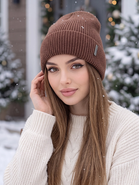 Ayollar bosh kiyimi va qizlar uchun qishki shapka Snowl Liana