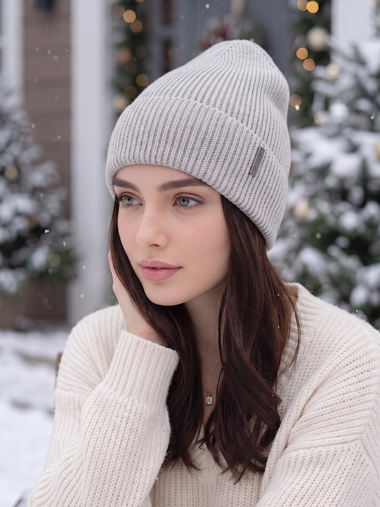 Ayollar bosh kiyimi va qizlar uchun qishki shapka Snowl Liana