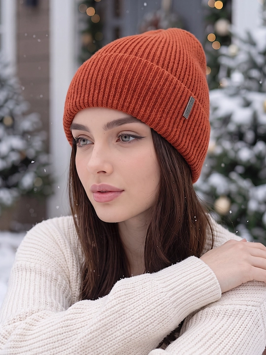 Ayollar bosh kiyimi va qizlar uchun qishki shapka Snowl Liana