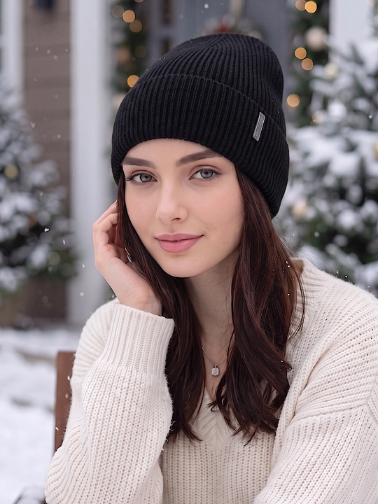 Ayollar bosh kiyimi va qizlar uchun qishki shapka Snowl Liana