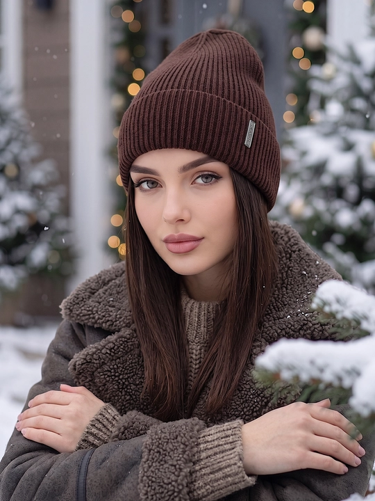 Ayollar bosh kiyimi va qizlar uchun qishki shapka Snowl Liana