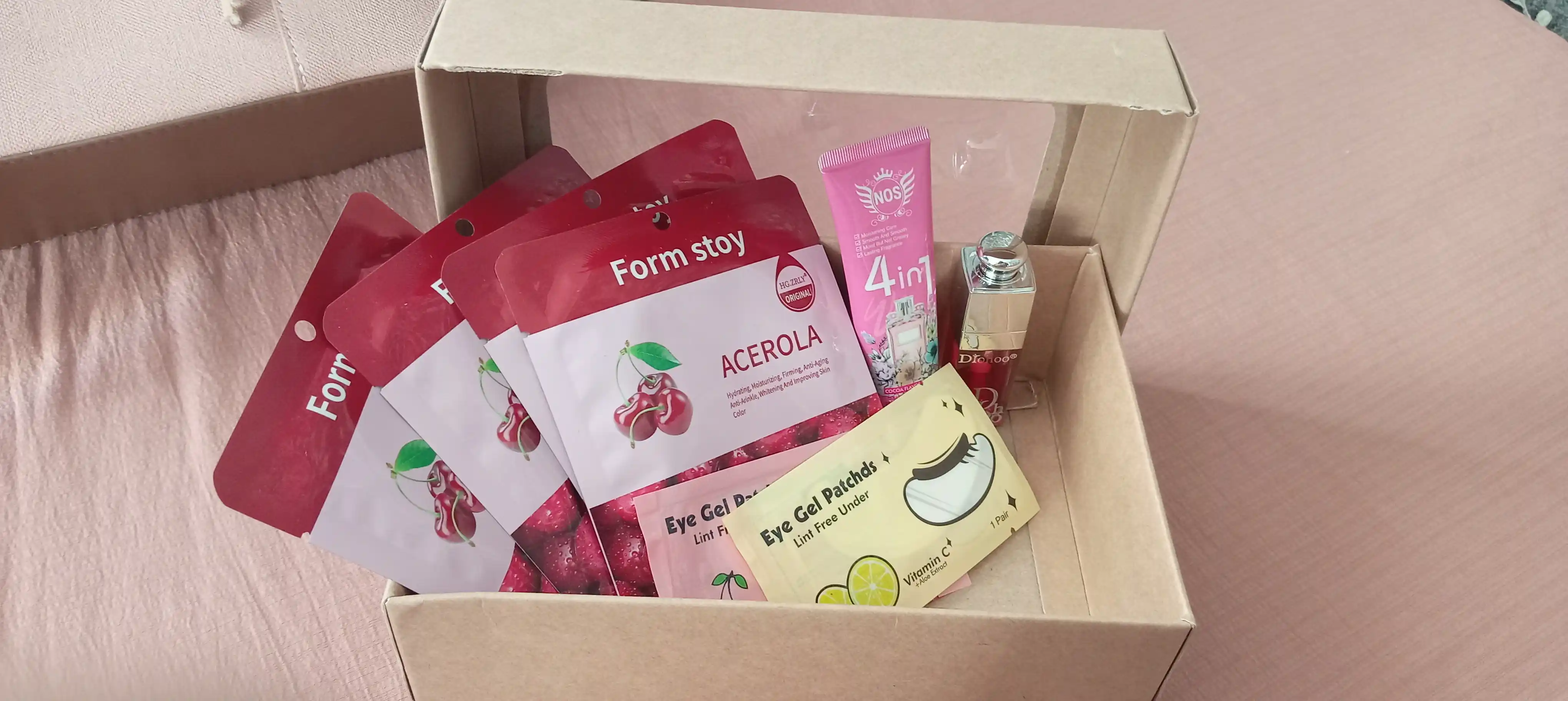 Kosmetika sovg'a to'plami Beauty Box, yuz va tanani parvarish qilish 27 mahsulot