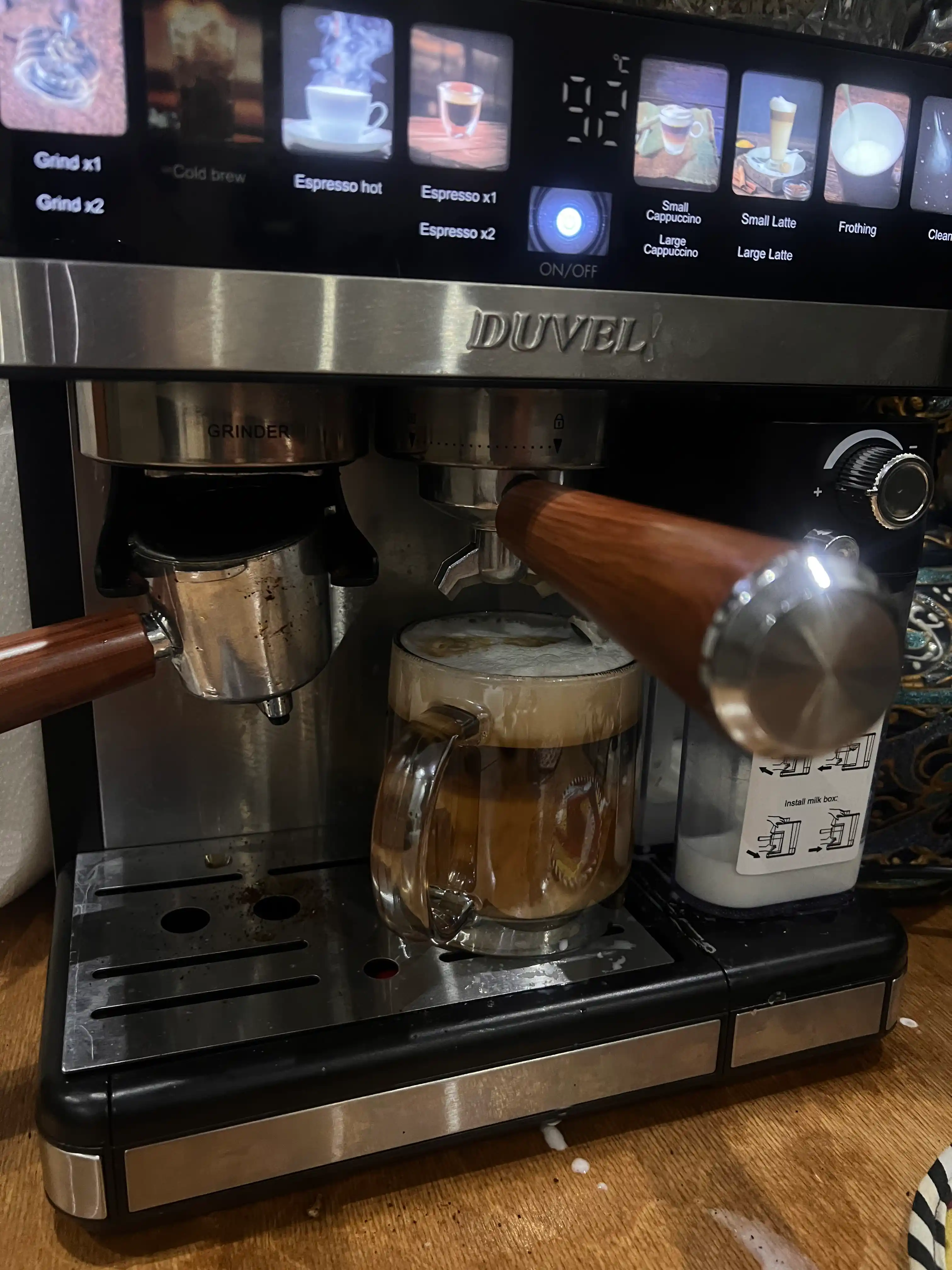Кофемашина 1500 W профессиональная Duvel 011 с компенсатором и капучинатором