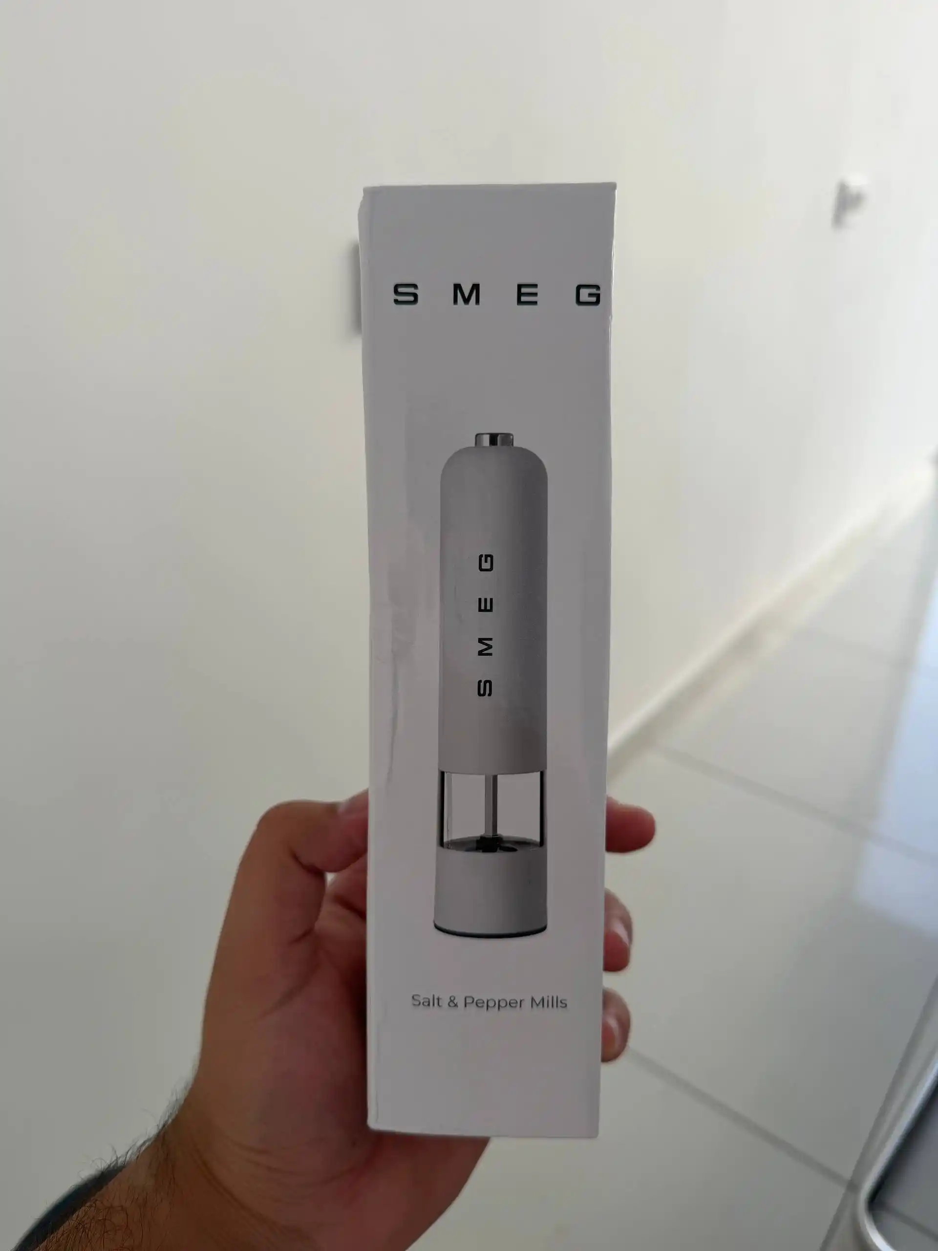 SMEG Elektrik Tuz va Murch Maydalagich, Avtomatik Ziravor Tegirmoni