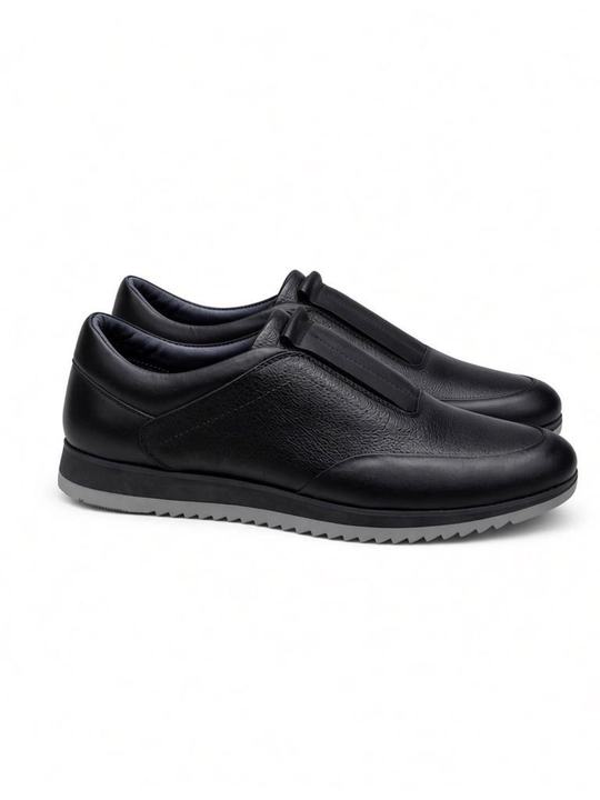 Erkaklar uchun tabiiy charm slip-on krossovka — Velikan razmer 45–47
