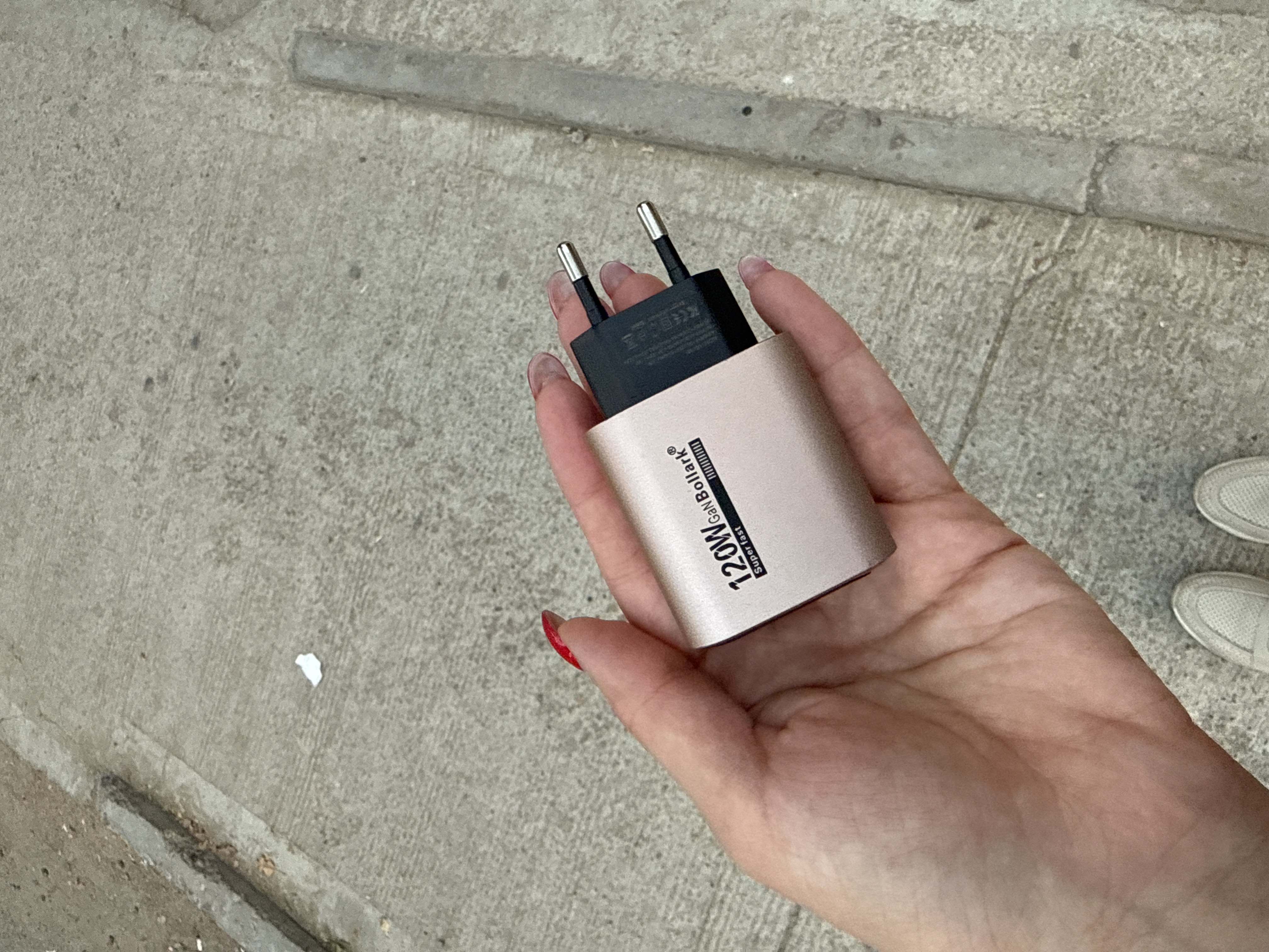 Сетевое зарядное устройство 120W GaN USB-A + USB-C с быстрой зарядкой